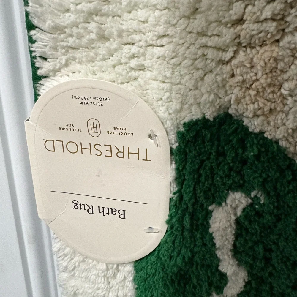 Holiday Snowy Trees bath rug - Threshold